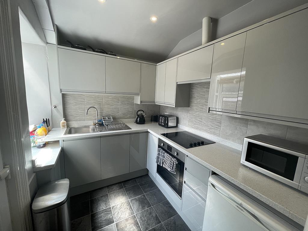 2 bedroom mid terrace house SSTC in Barnoldswick - IMG_4776.jpg